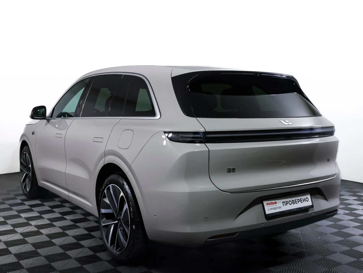Li Auto (Lixiang) L6, 2024