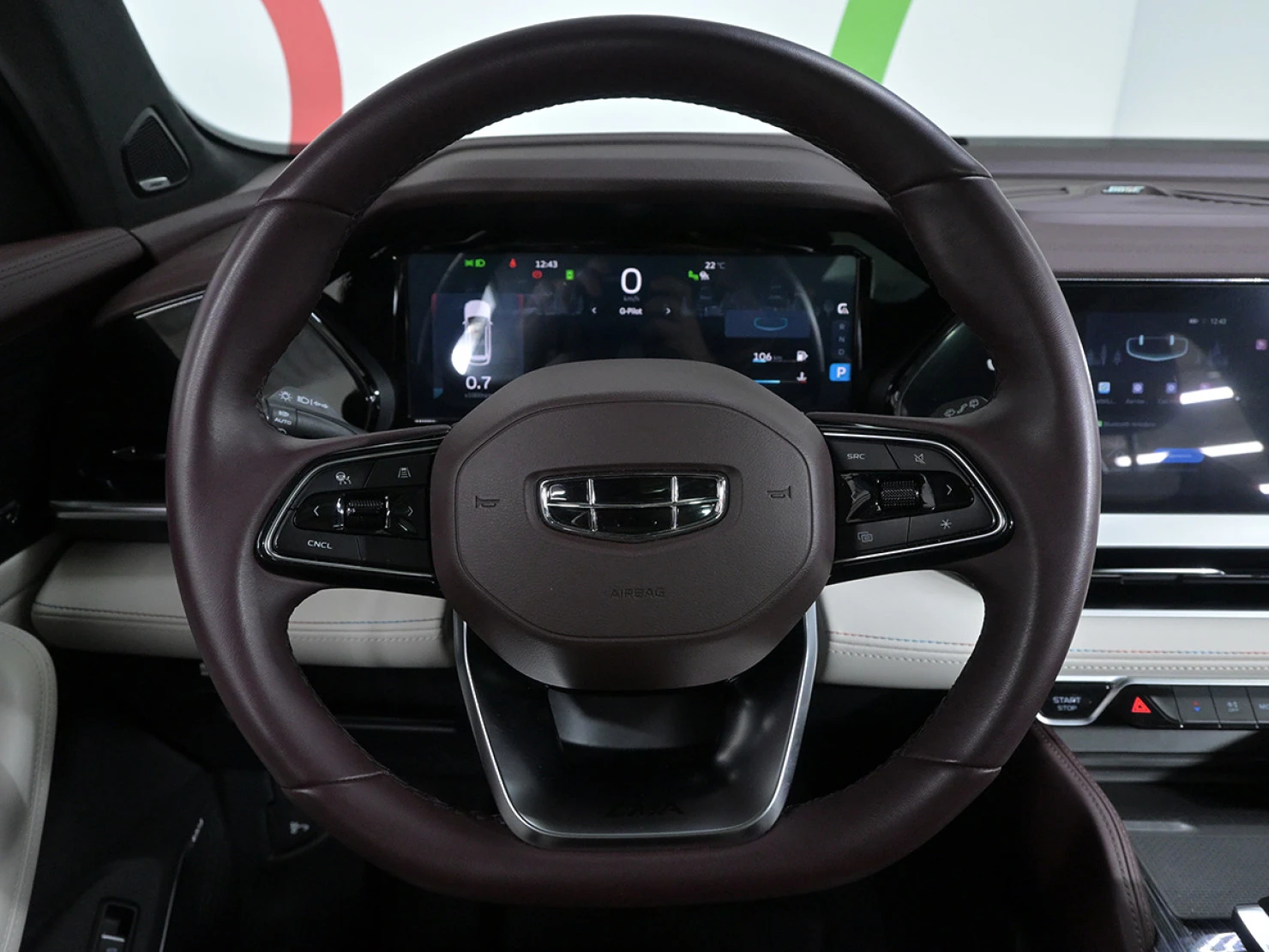Geely Monjaro, 2022