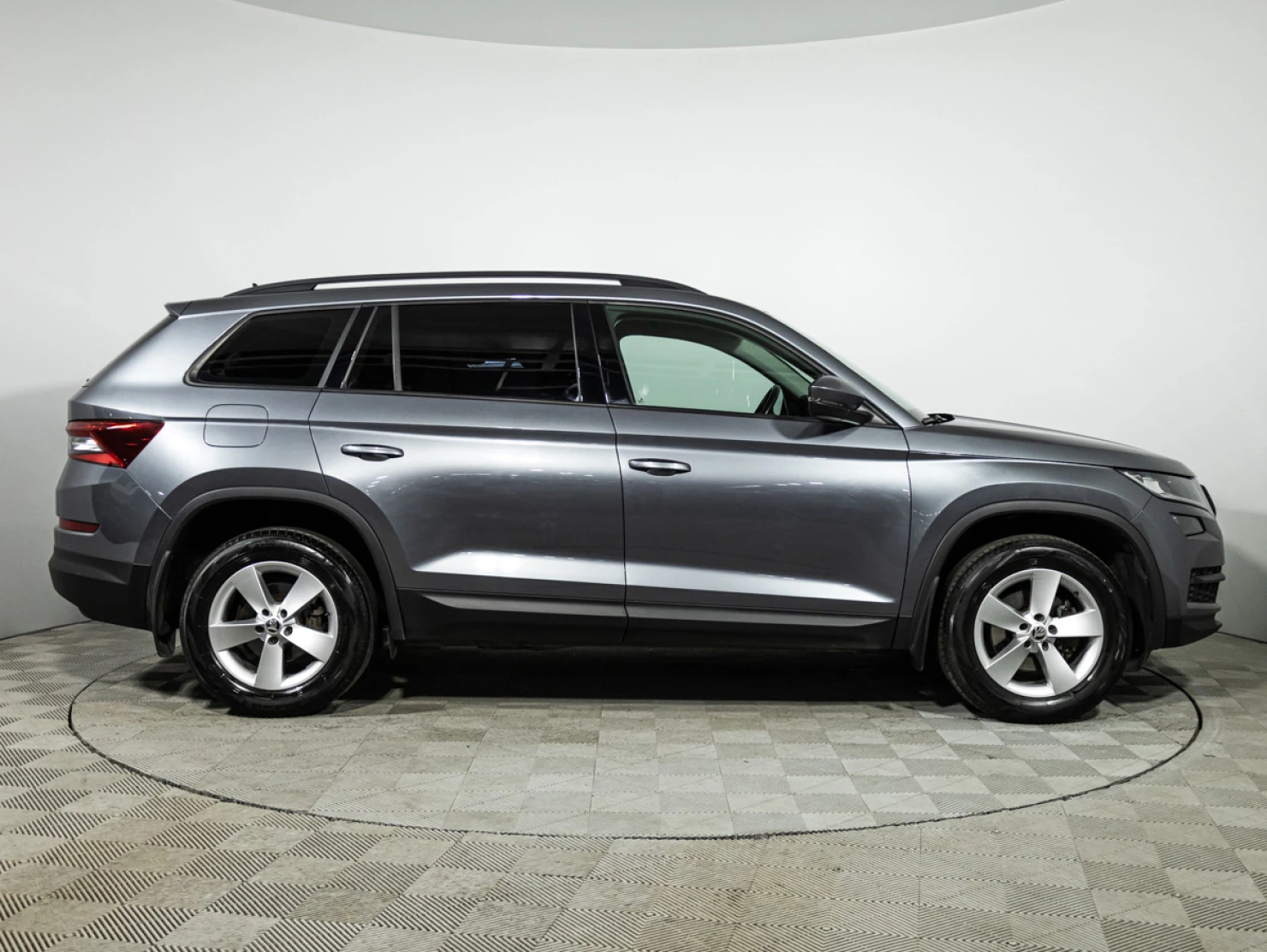 ŠKODA KODIAQ, 2021