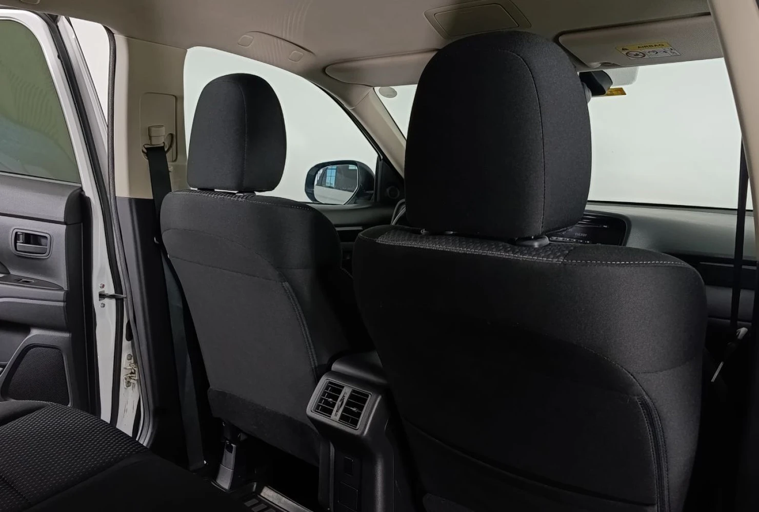 Mitsubishi OUTLANDER, 2018
