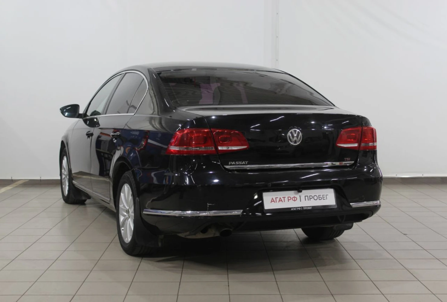 Volkswagen Passat, 2011