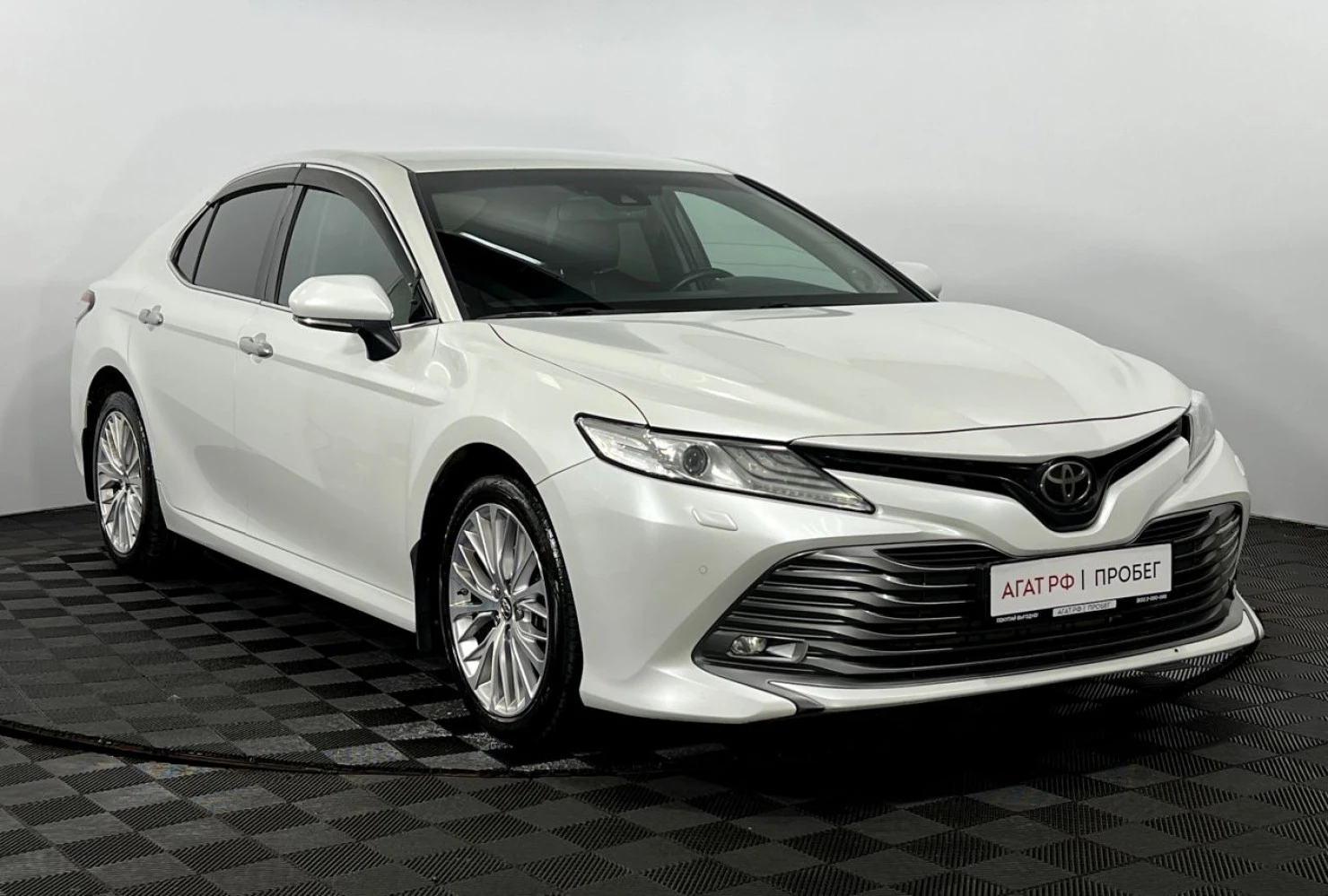 Toyota Camry, 2018