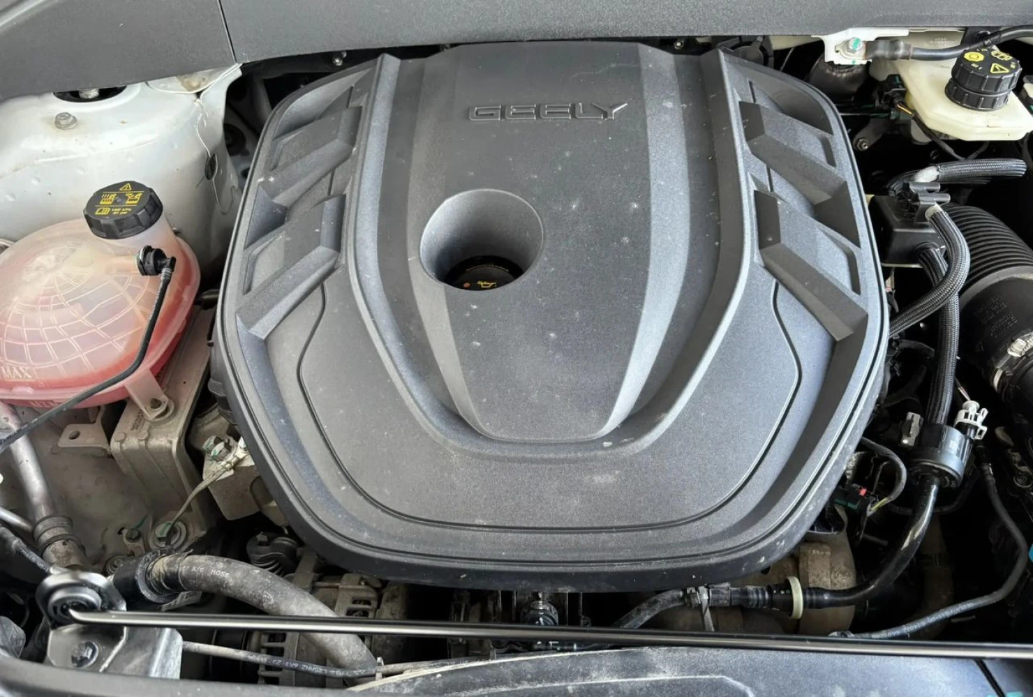 Geely Atlas, 2023