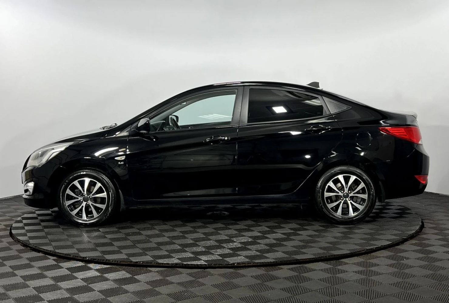 Hyundai Solaris, 2015