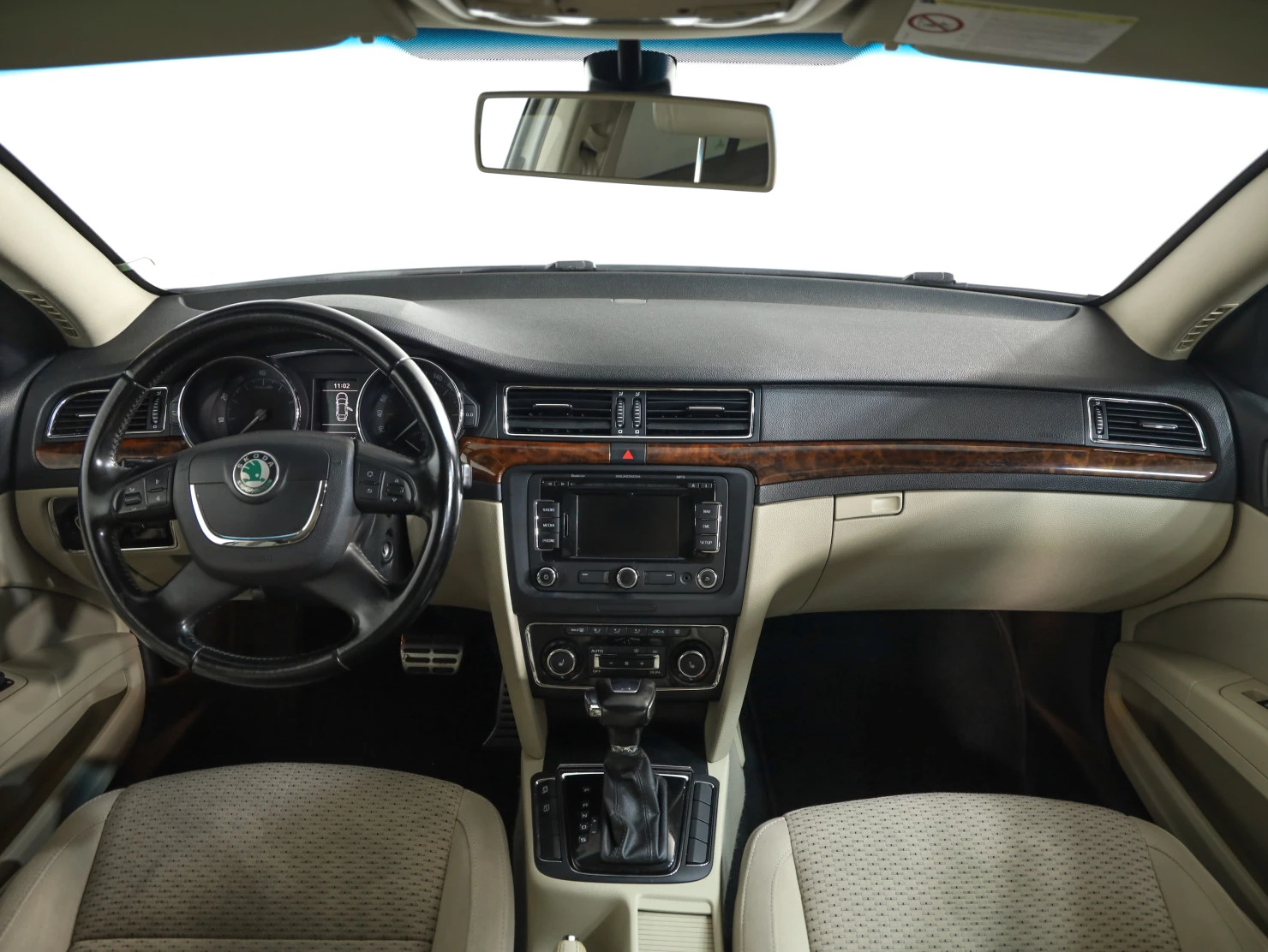 ŠKODA SUPERB, 2012
