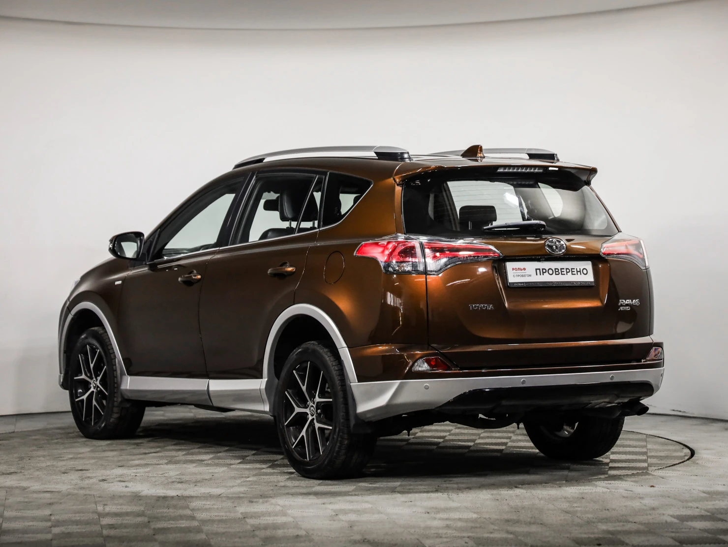Toyota RAV4, 2016