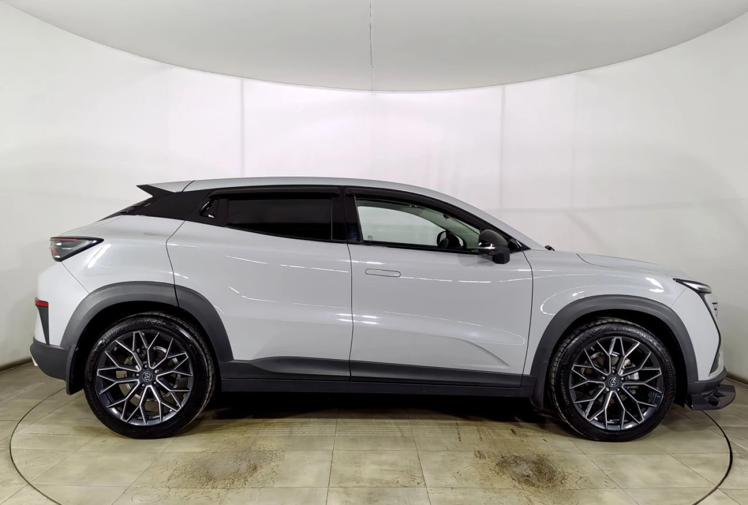 Changan UNI-T, 2023