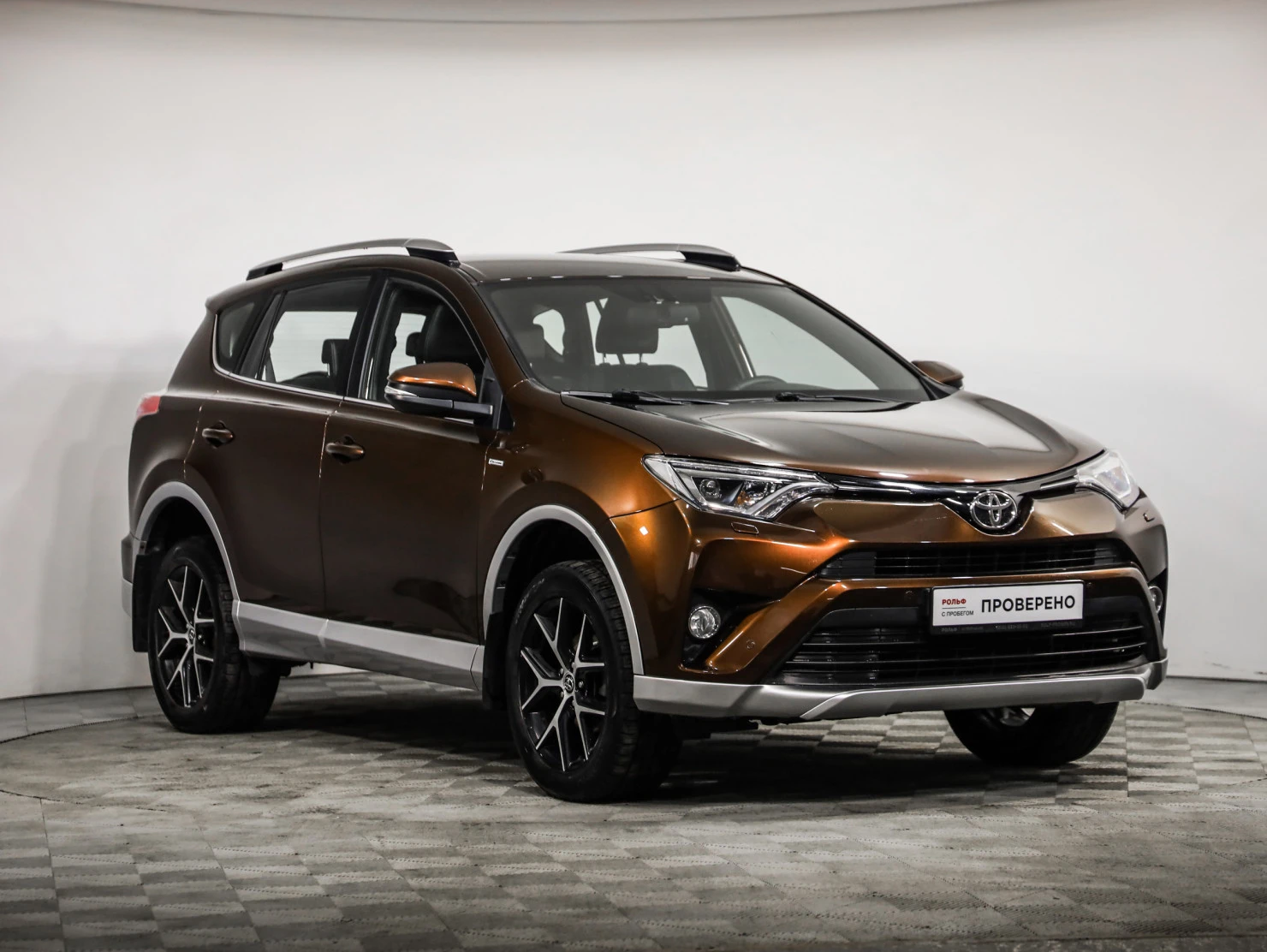 Toyota RAV4, 2016
