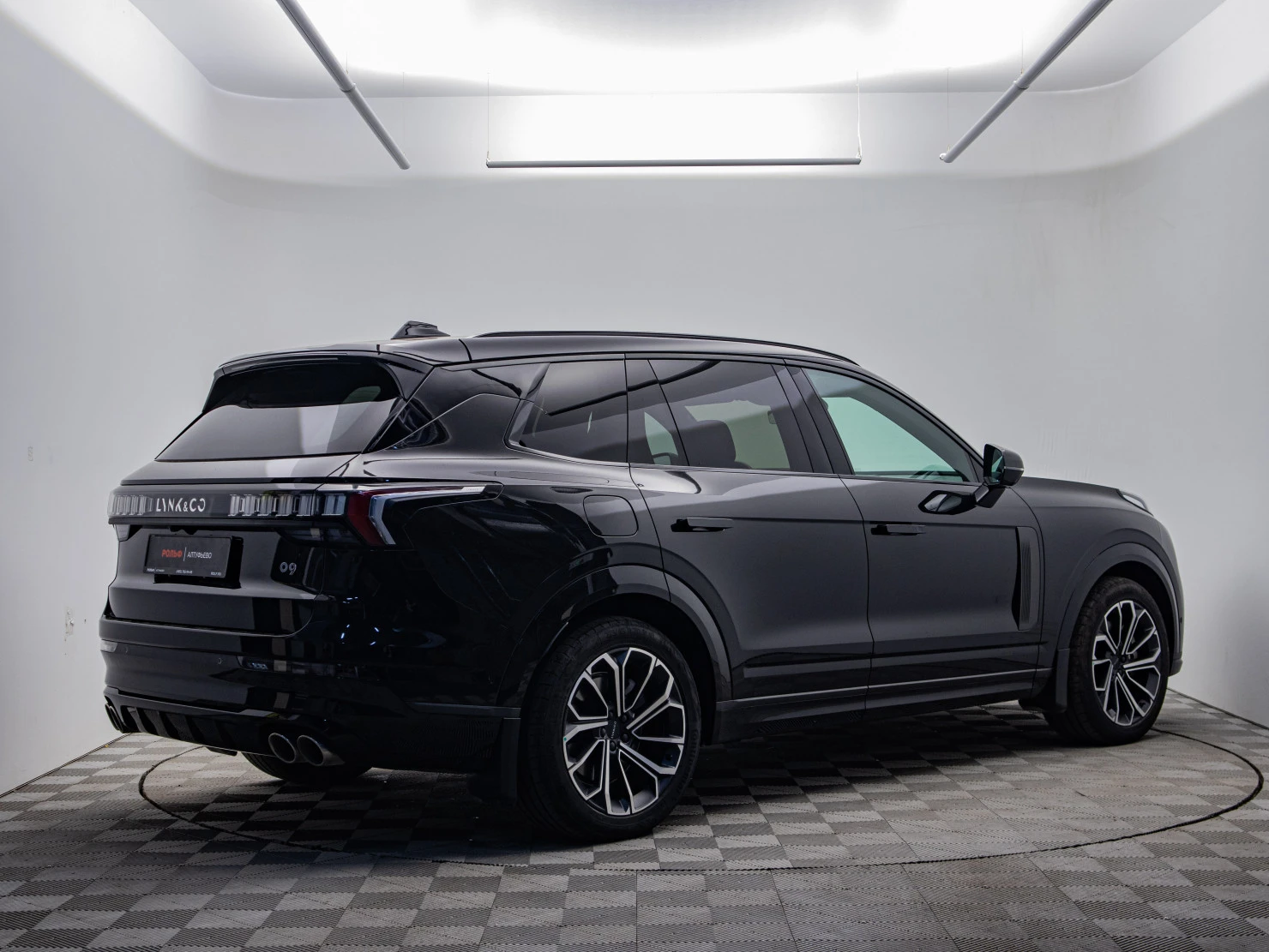 Lynk & Co 09, 2022