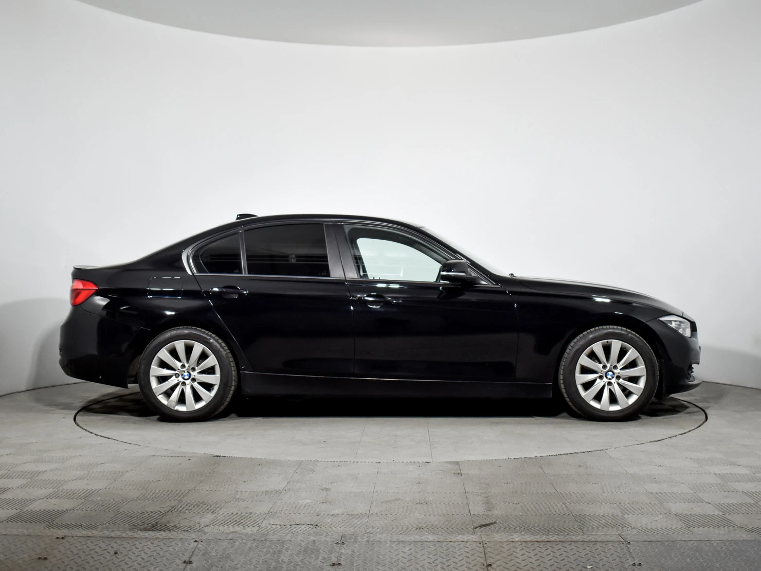 BMW 3 серии, 2015