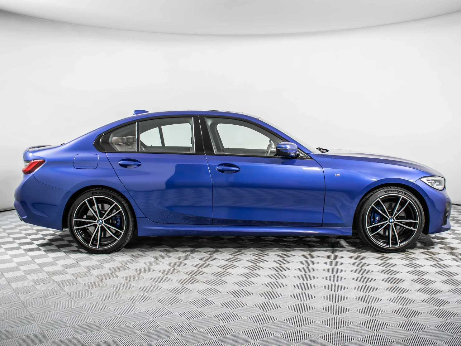 BMW 3 серии, 2020