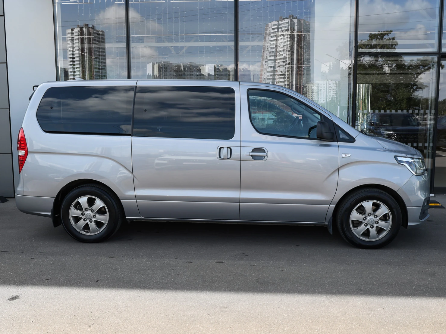 Hyundai Grand Starex, 2018
