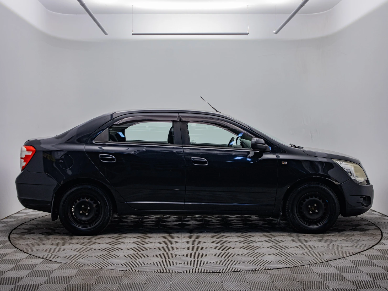 Chevrolet Cobalt, 2013