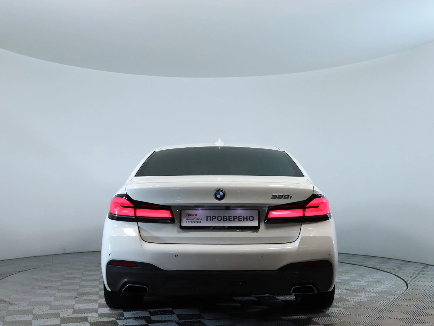 BMW 5 серии, 2021