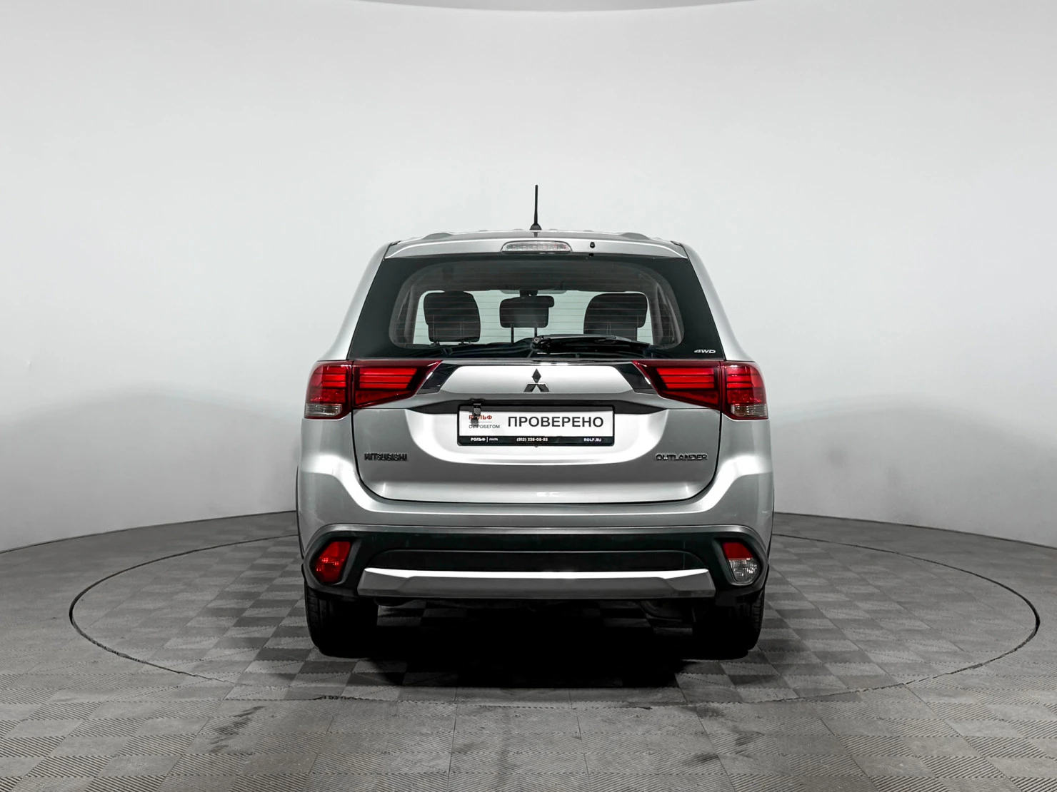 Mitsubishi OUTLANDER, 2016
