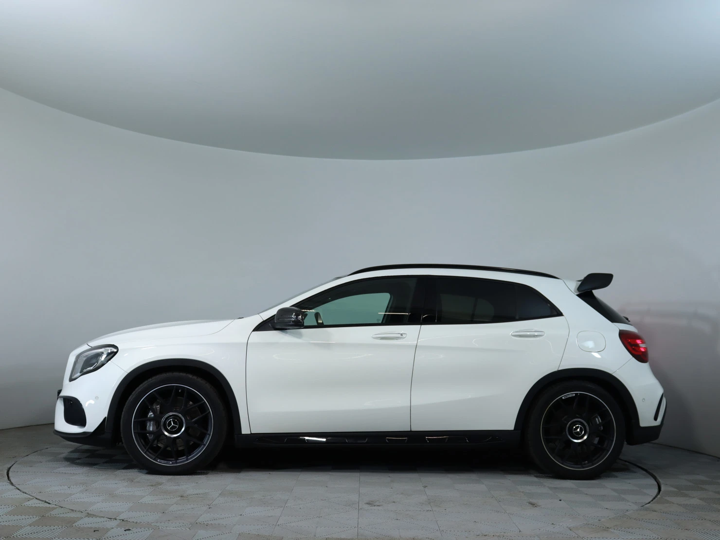 Mercedes-Benz GLA AMG, 2019