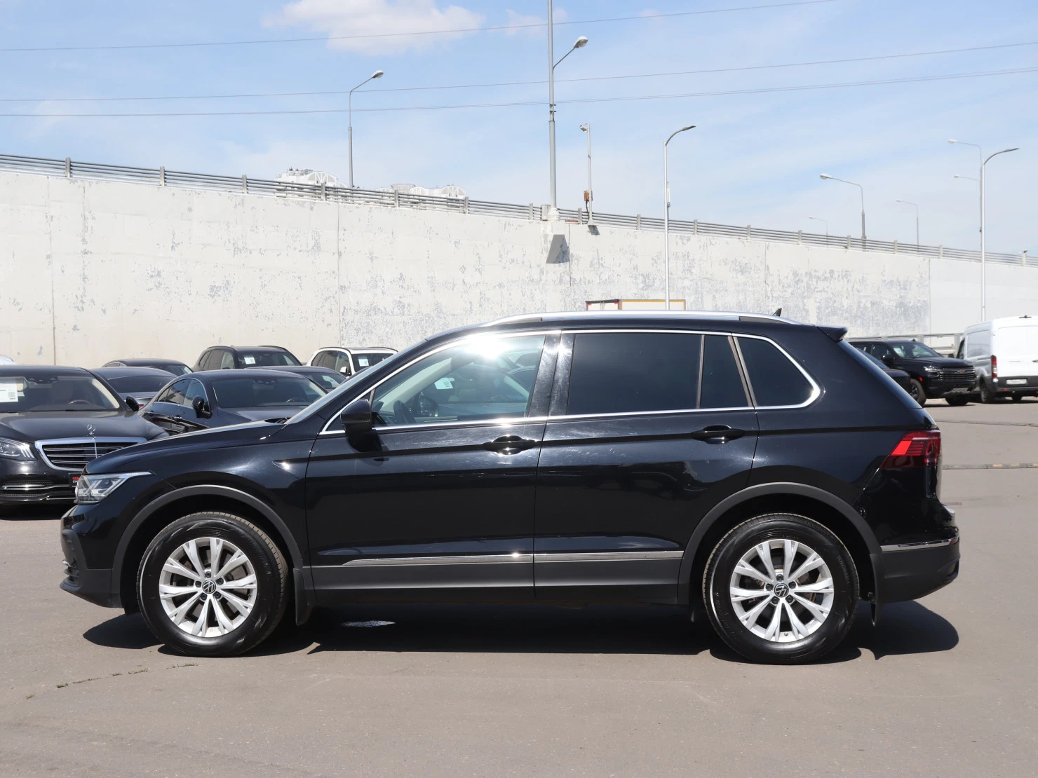 Volkswagen Tiguan, 2021