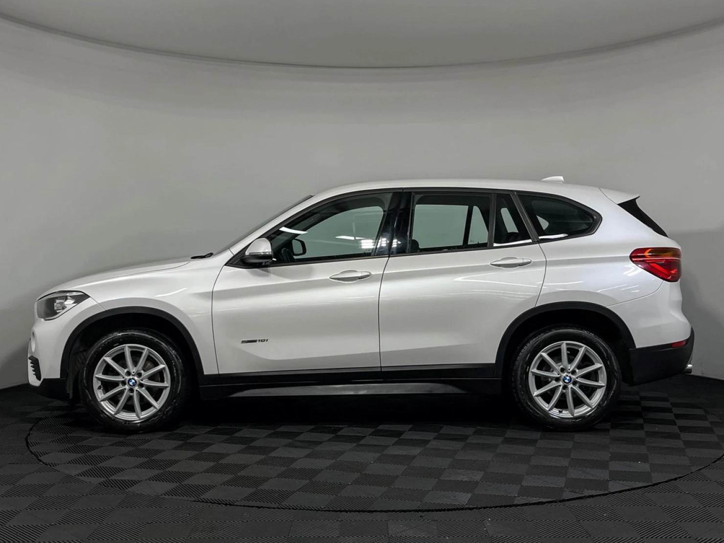 BMW X1, 2016
