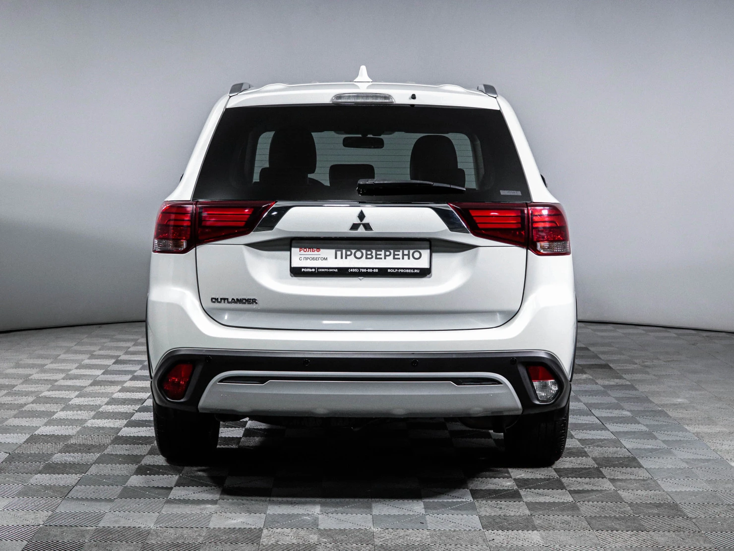 Mitsubishi OUTLANDER, 2020