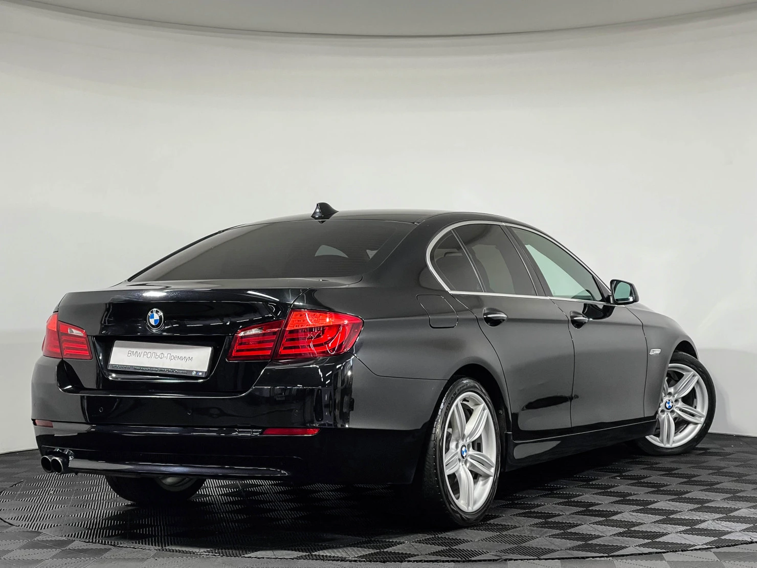 BMW 5 серии, 2013