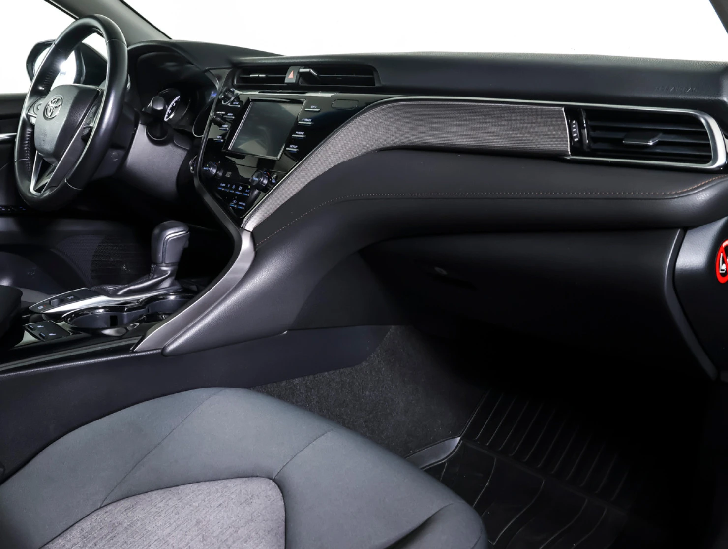 Toyota Camry, 2018