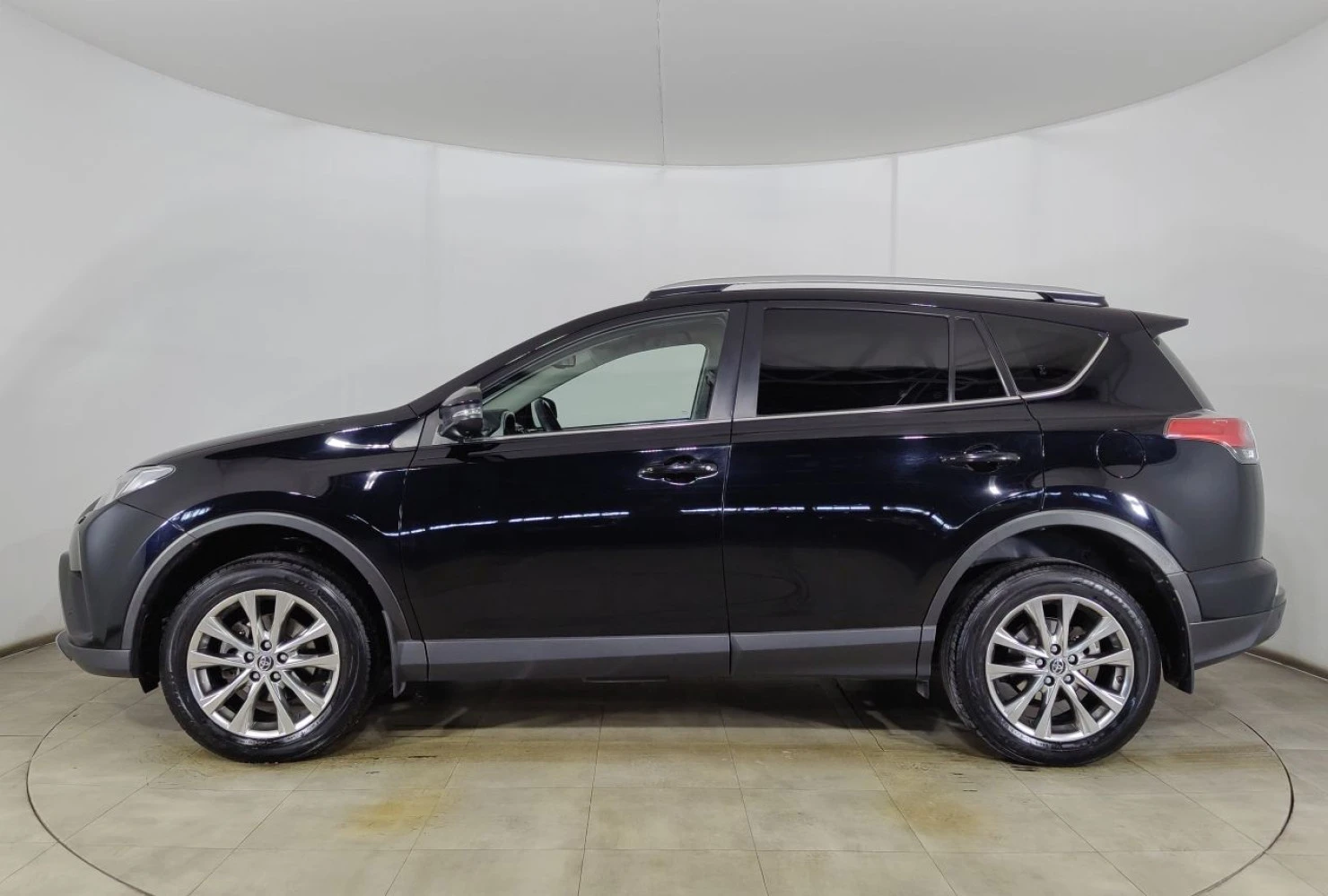 Toyota RAV4, 2019
