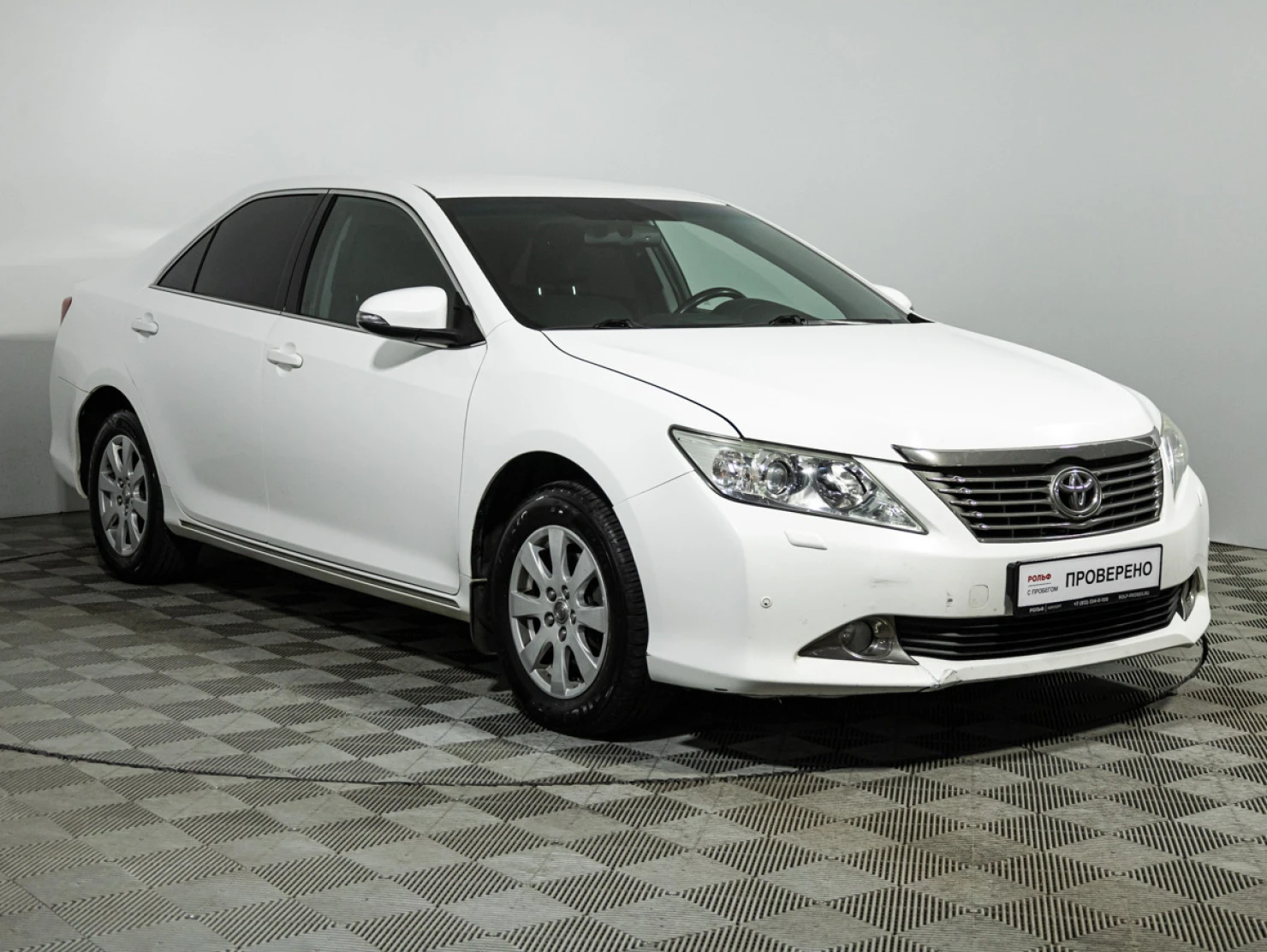 Toyota Camry, 2013