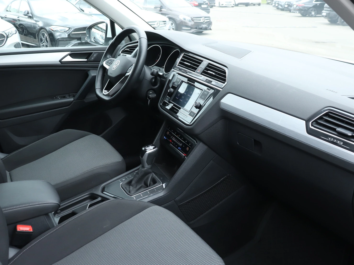 Volkswagen Tiguan, 2022