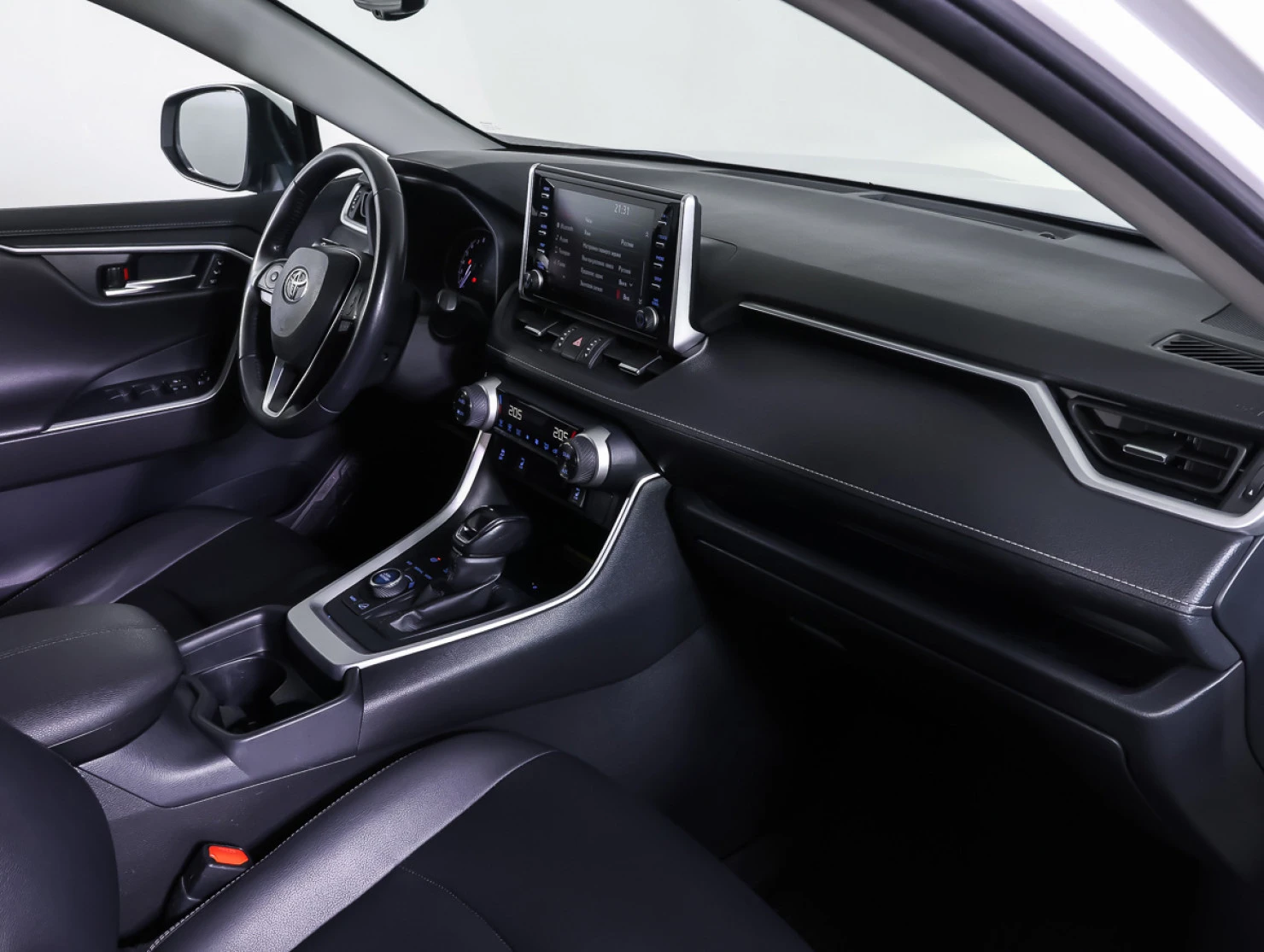 Toyota RAV4, 2021