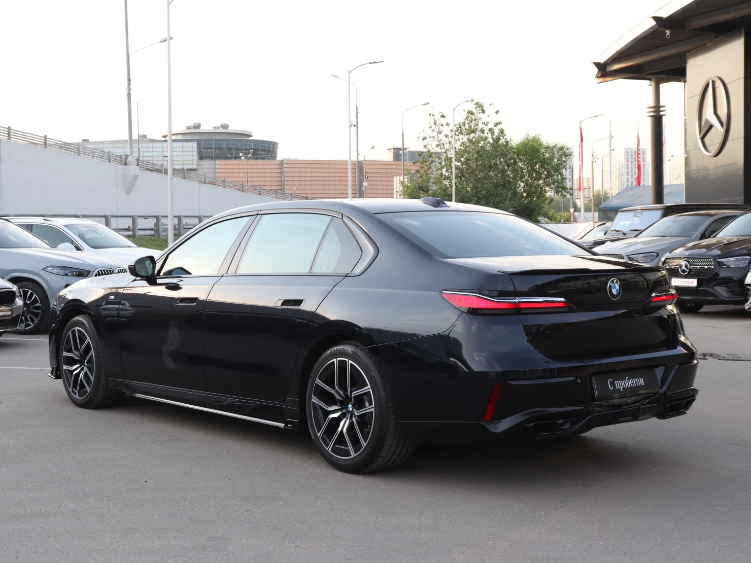 BMW 7 серии, 2022