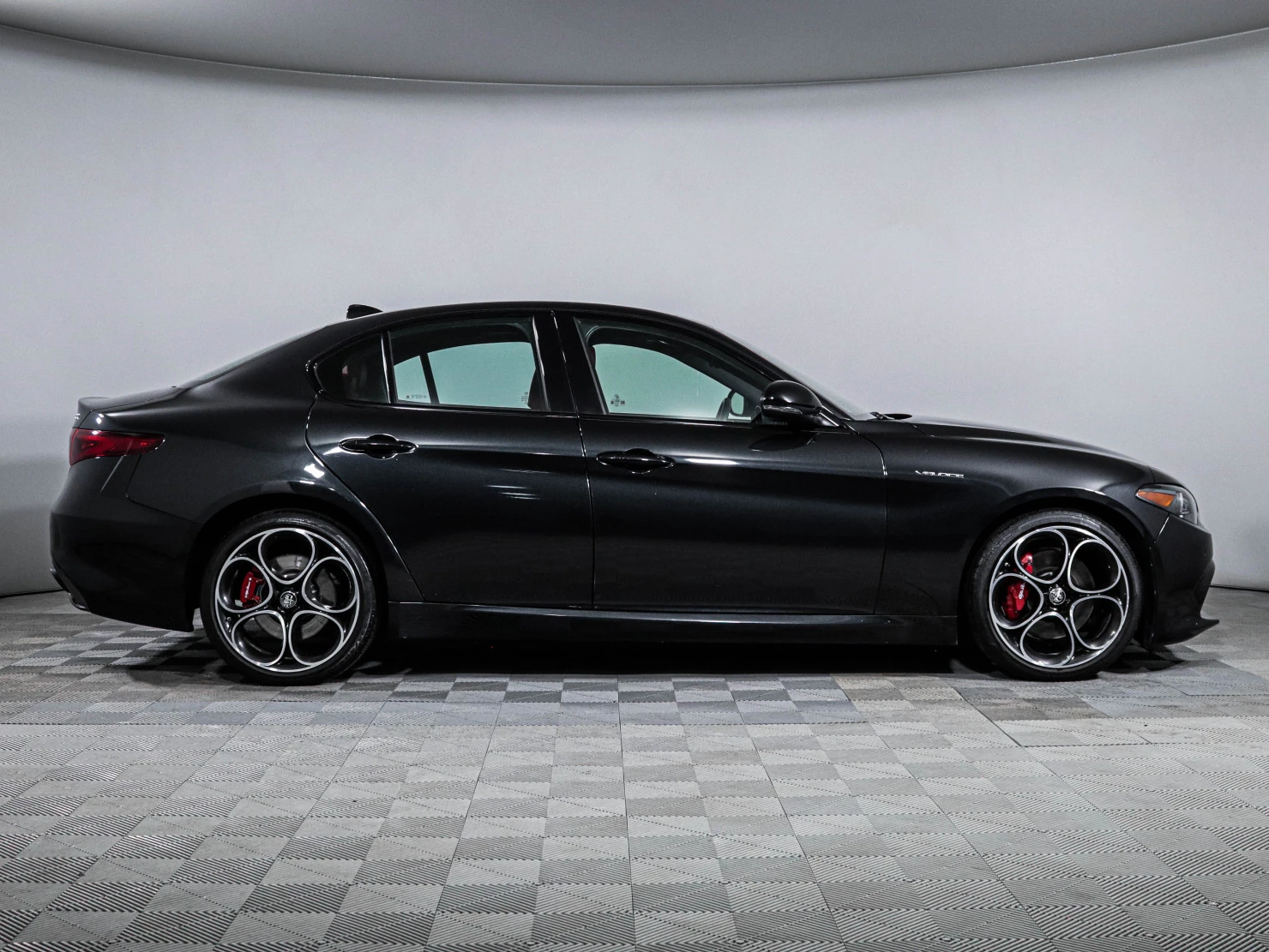 Alfa Romeo Giulia, 2023