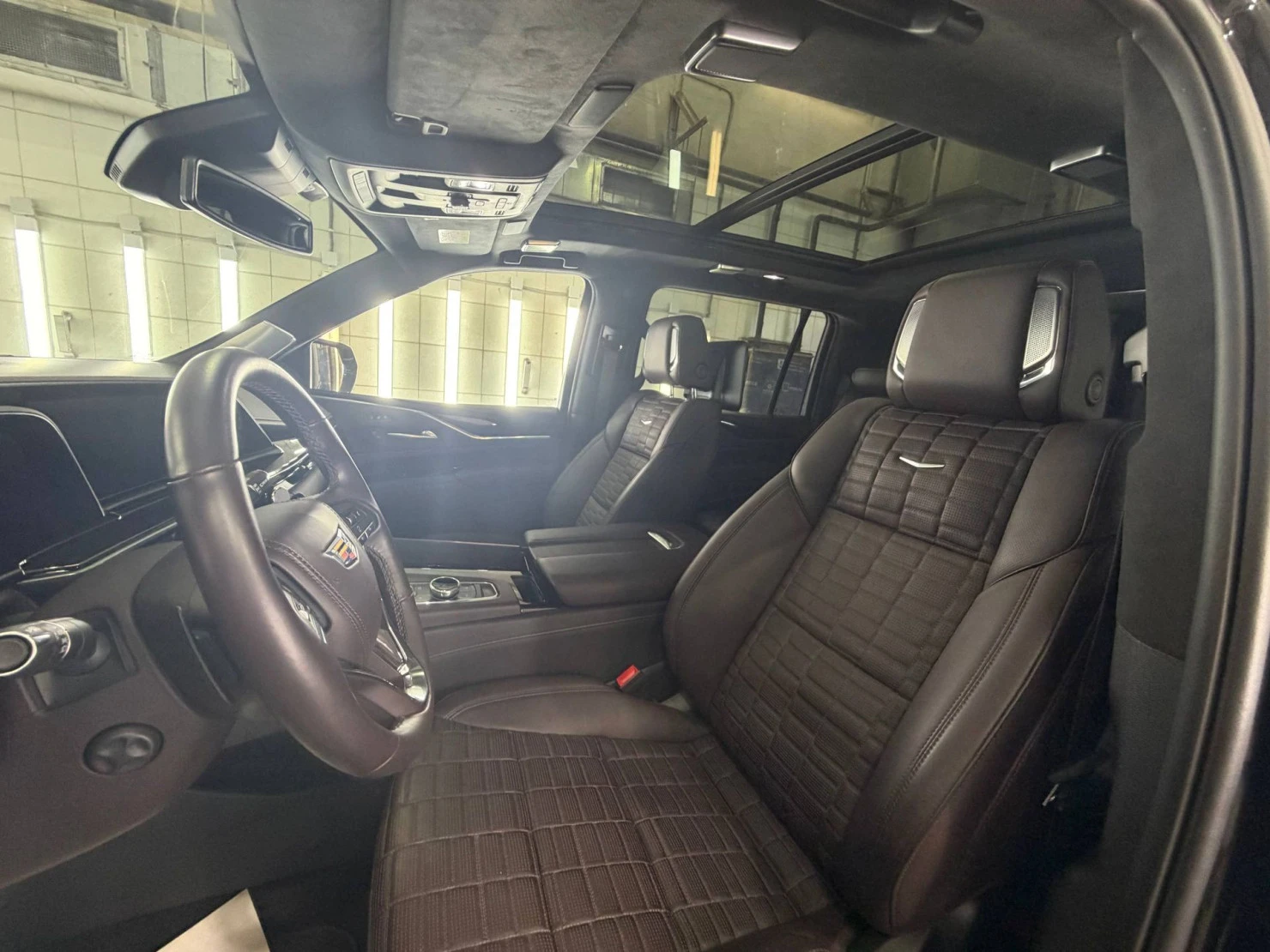 Cadillac Escalade, 2024