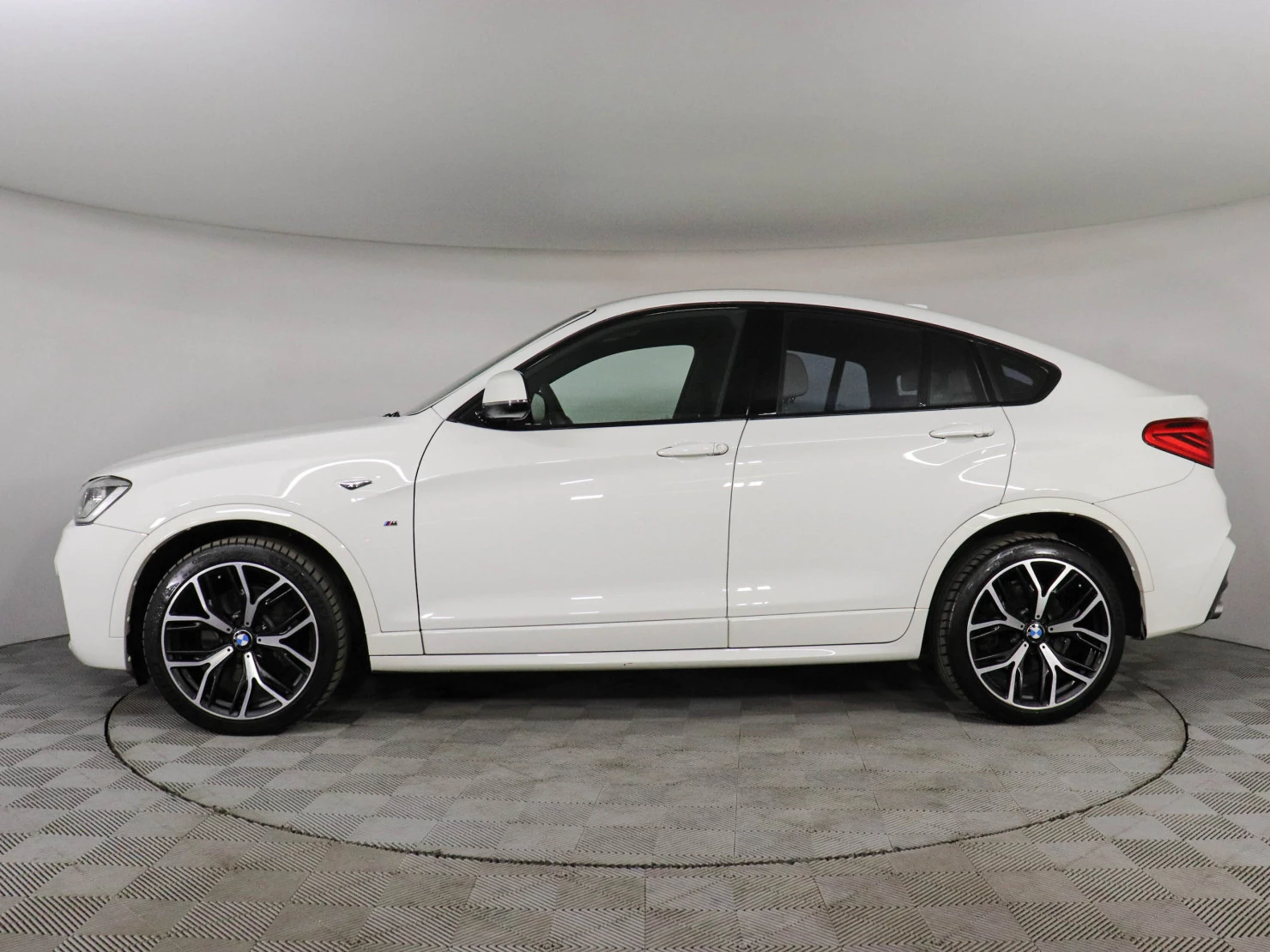 BMW X4, 2015