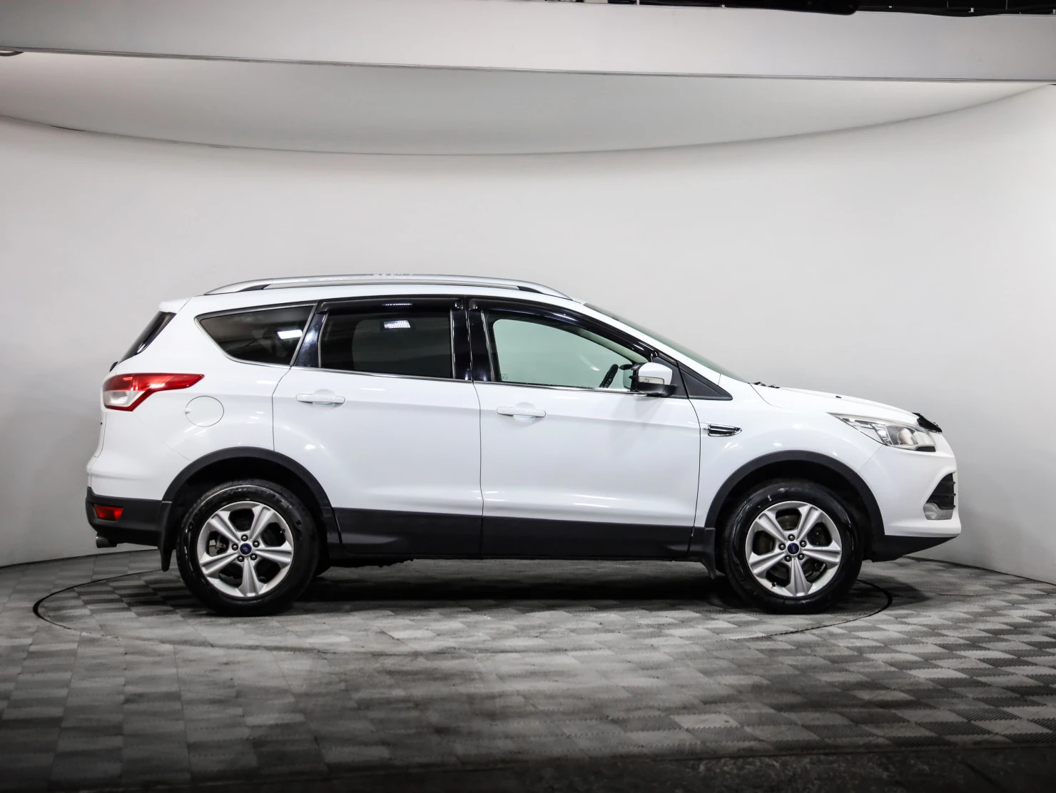 Ford KUGA, 2016