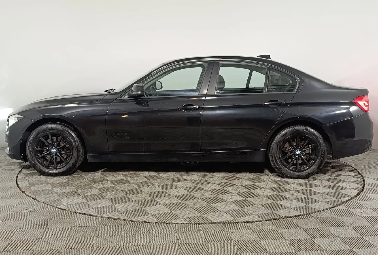 BMW 3 серии, 2015