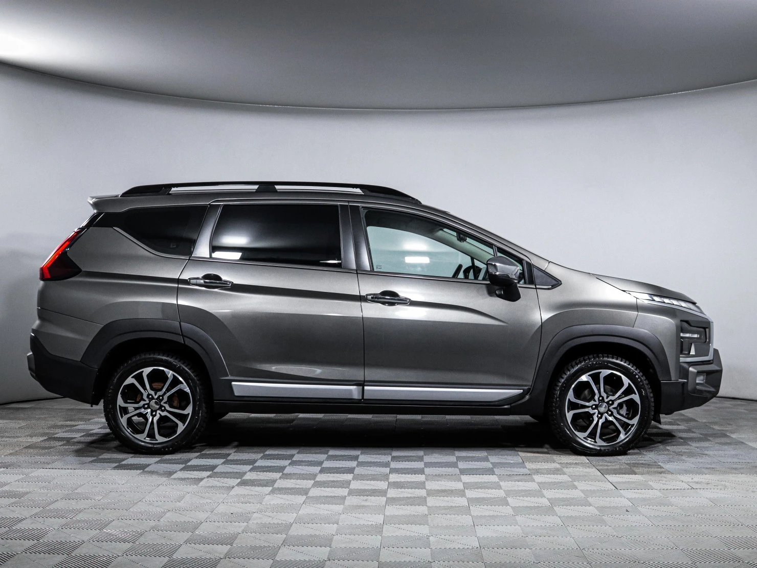 Mitsubishi Xpander, 2023