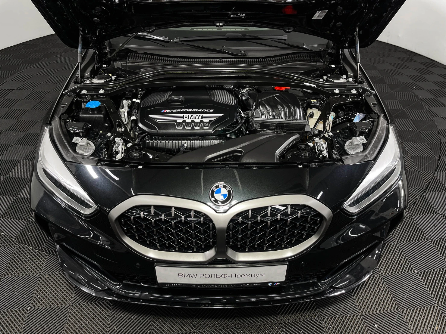 BMW 1 серии, 2022