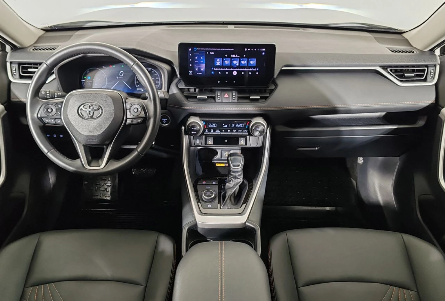 Toyota RAV4, 2025