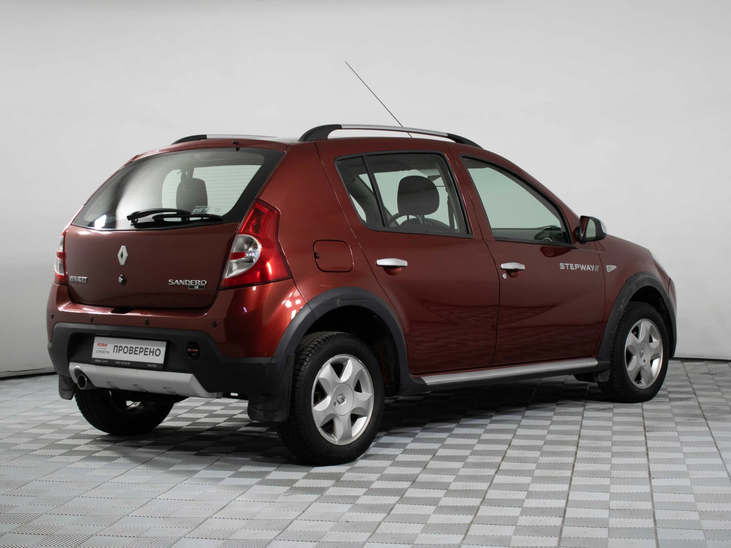 Renault Sandero, 2013