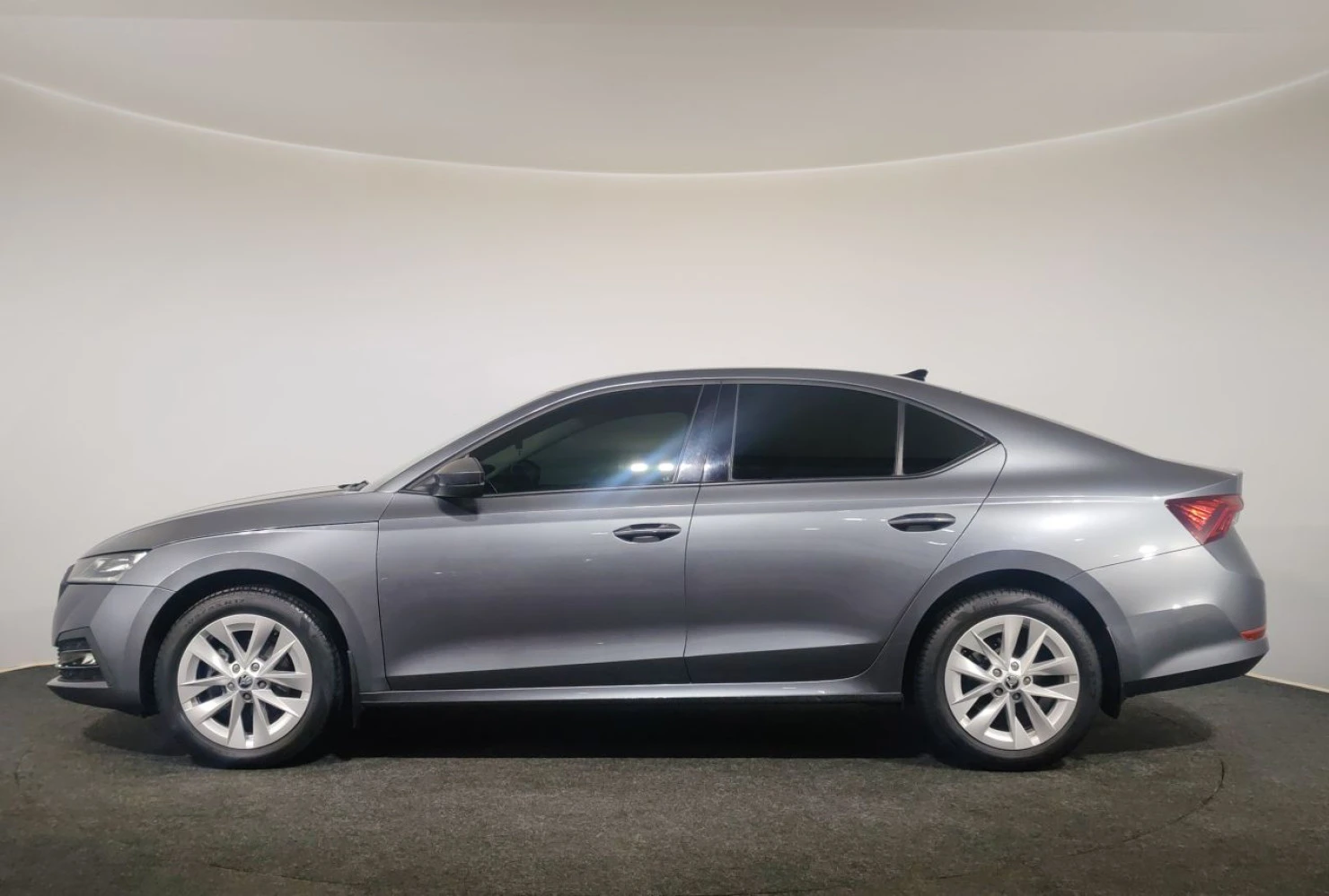 ŠKODA OCTAVIA, 2020