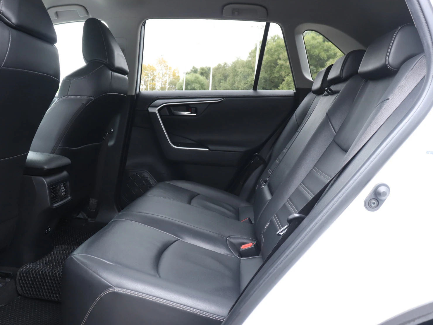Toyota RAV4, 2020