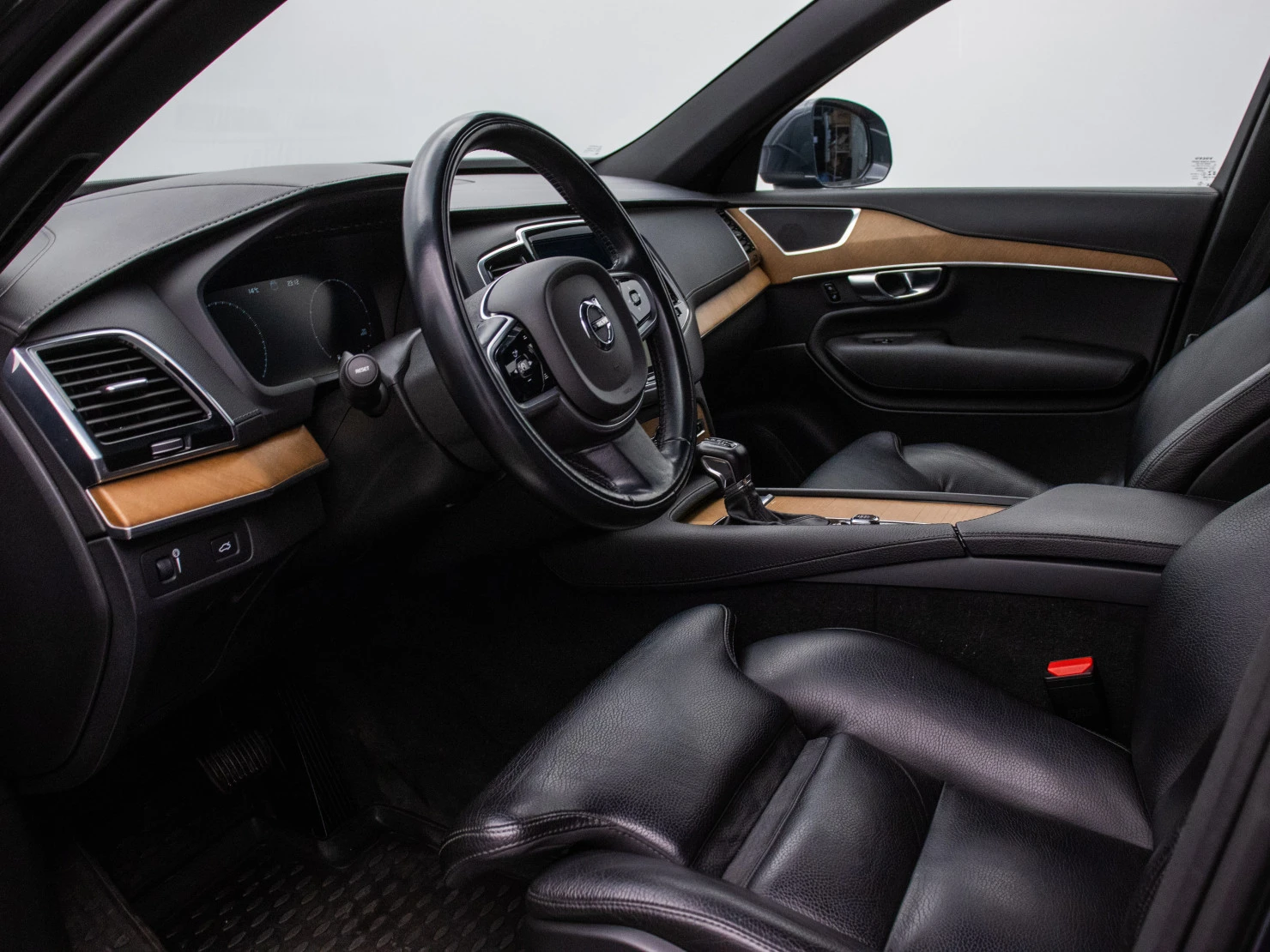 Volvo XC90, 2019