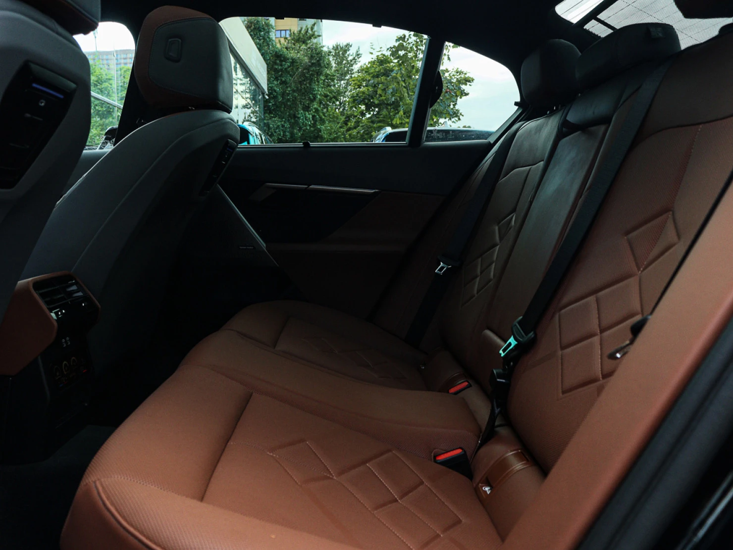 BMW 5 серии, 2024