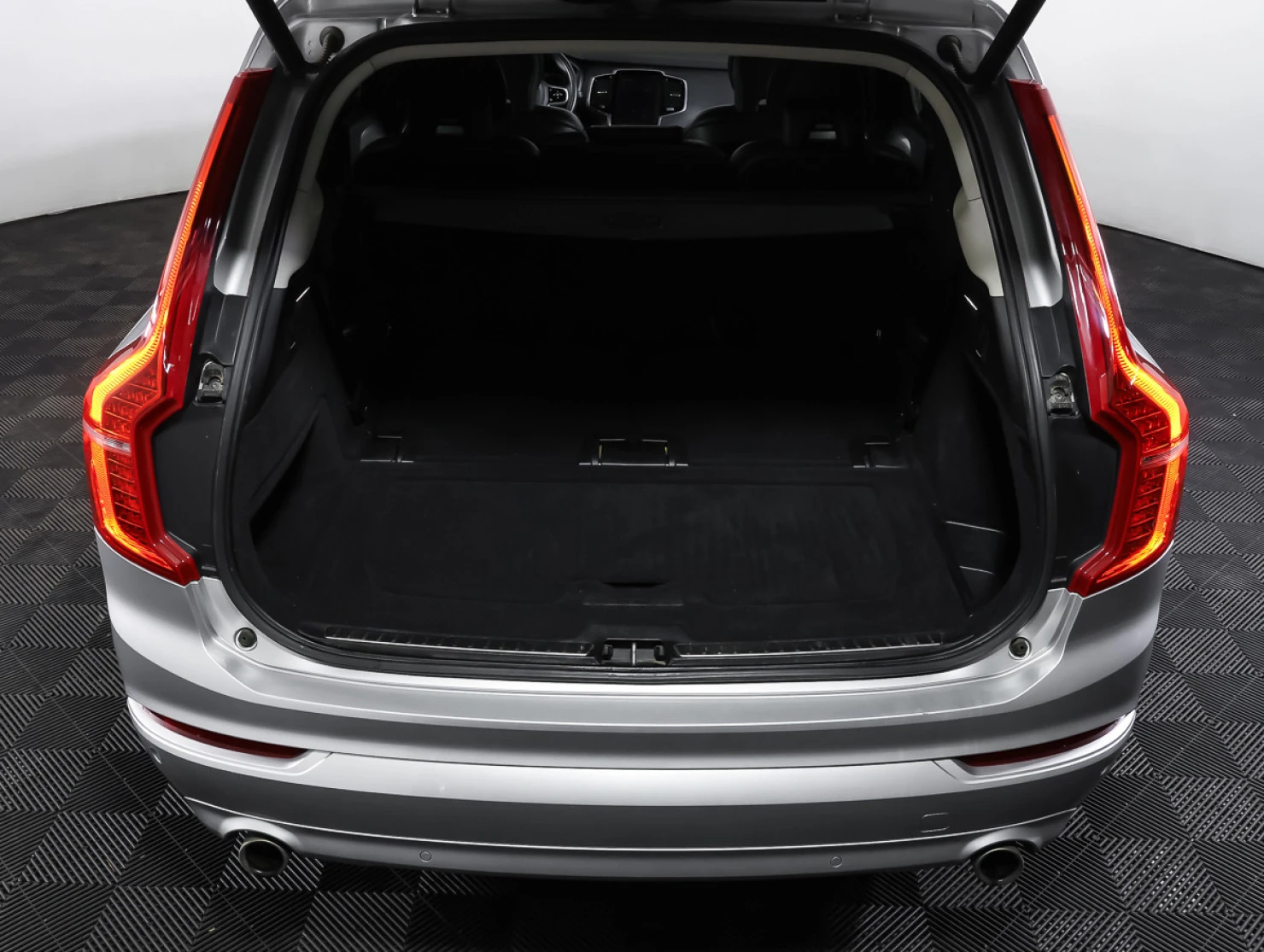 Volvo XC90, 2019
