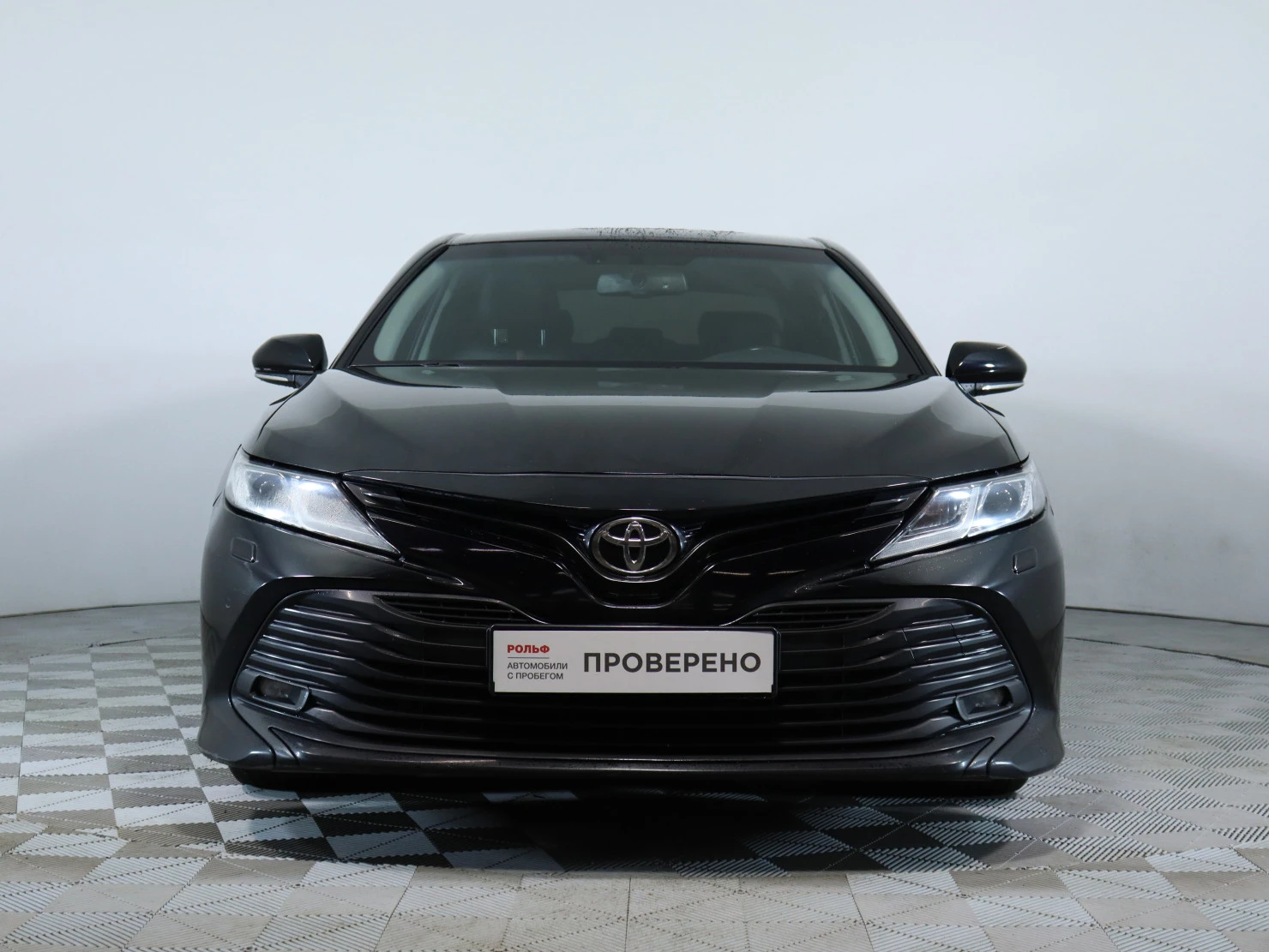 Toyota Camry, 2019