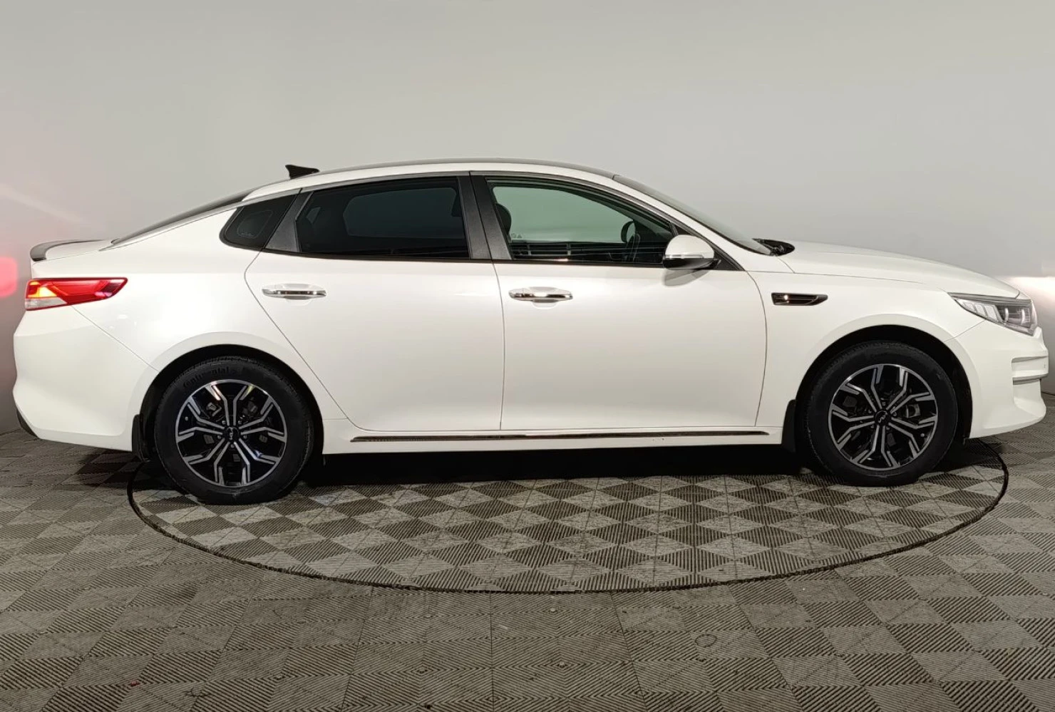Kia Optima, 2017