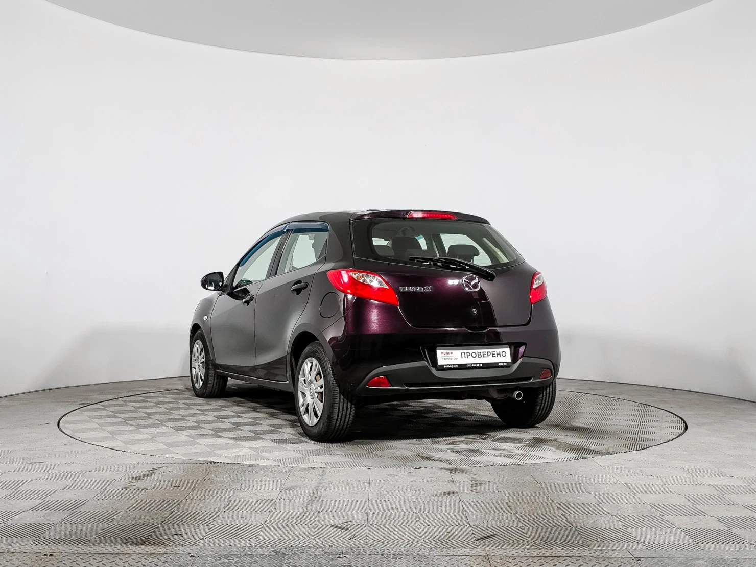 Mazda 2, 2012