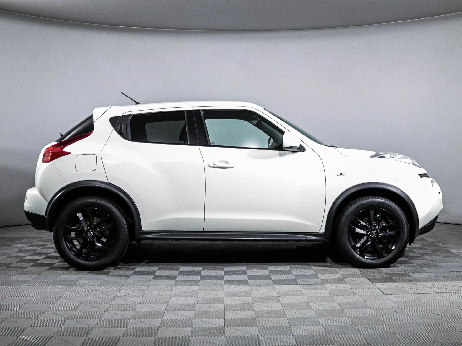 Nissan Juke, 2011
