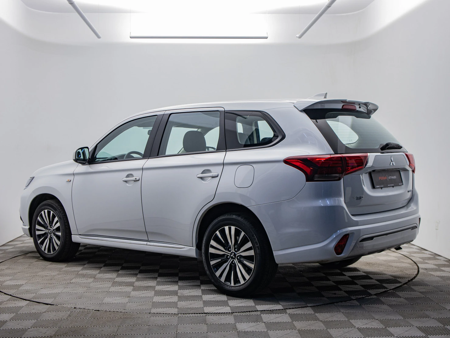 Mitsubishi OUTLANDER, 2022