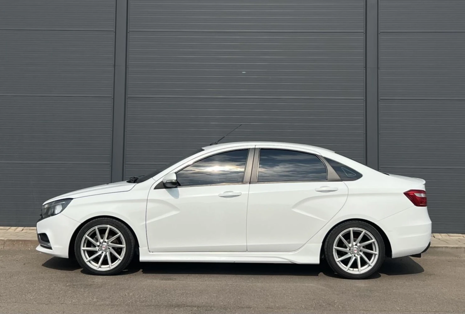 LADA (ВАЗ) Vesta, 2017